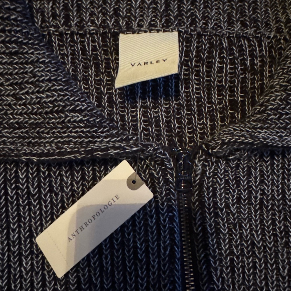 Varley Black and White Zip-Up Sweater